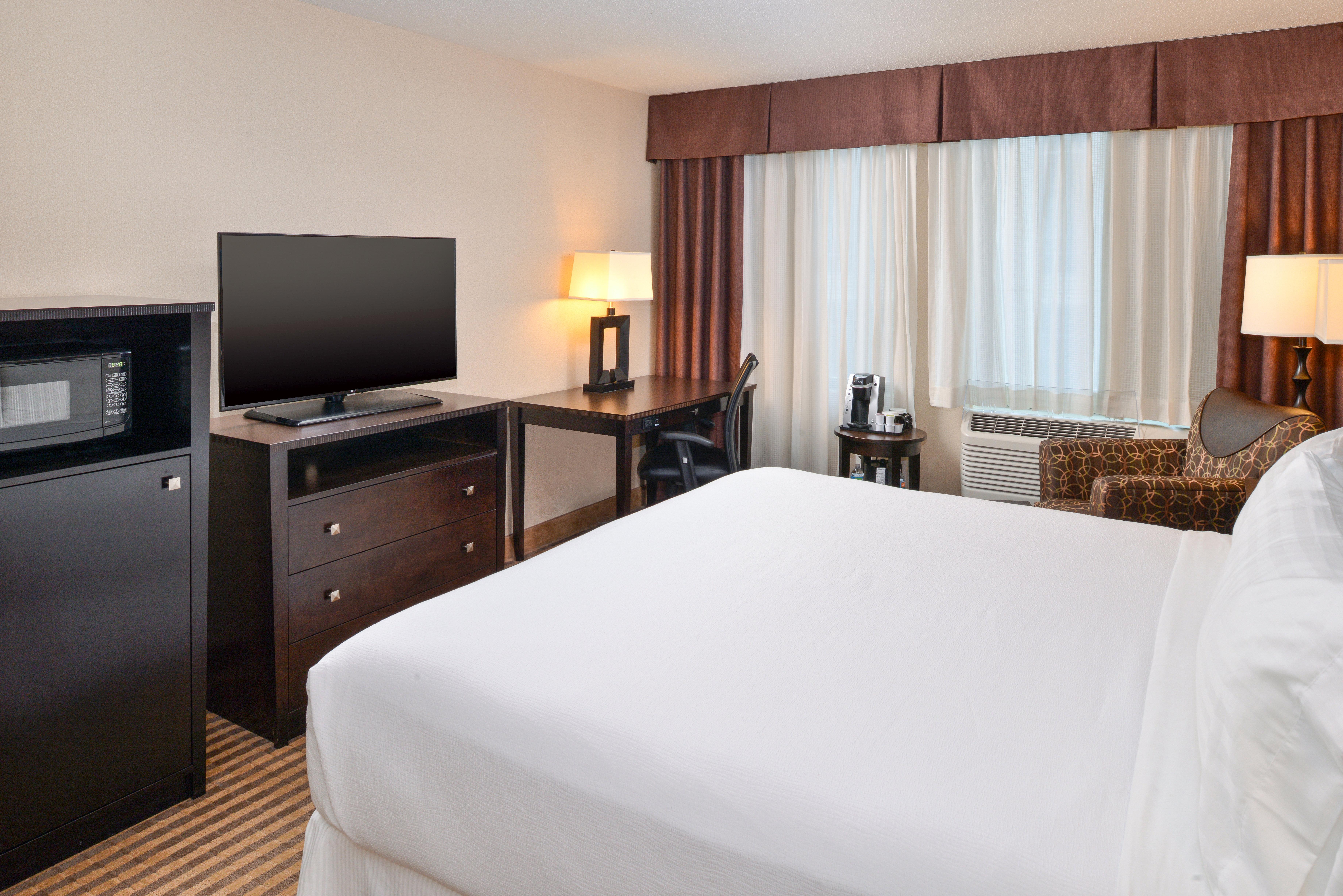 Downtown Charlotte Attractions - Holiday Inn Center City